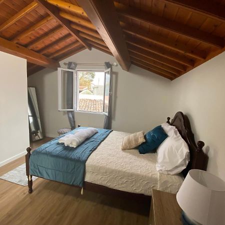 Casa Da Ribeira - Mosteiros Мостейрос Екстериор снимка